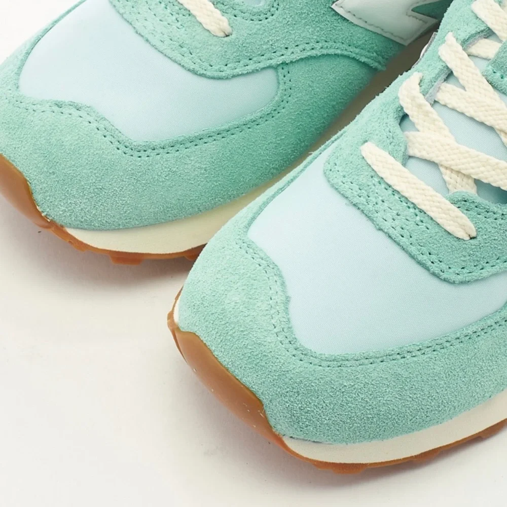 New Balance 574 Unisex Retro Running Shoes / Sneakers - Aqua Green / White - Picture 13 of 14